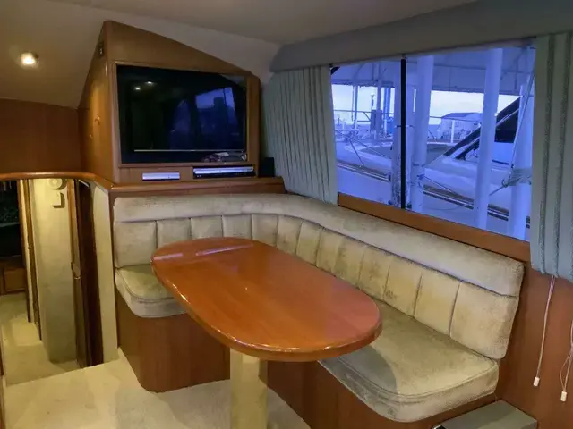 Ocean Yachts 48 Convetible