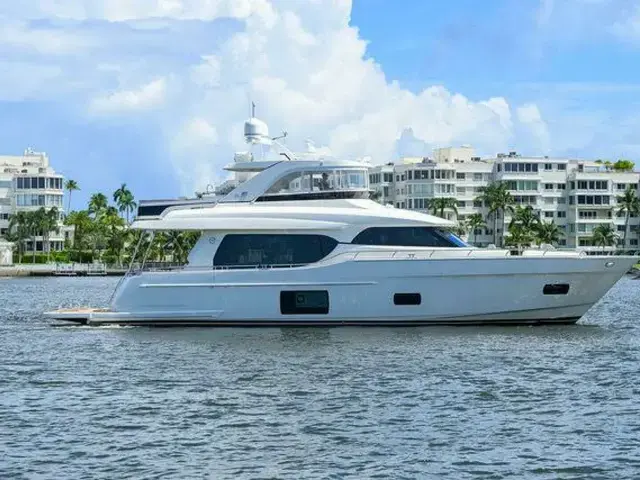 Ocean Alexander 70e for sale in United States of America for $3,000,000 (€2,753,369)