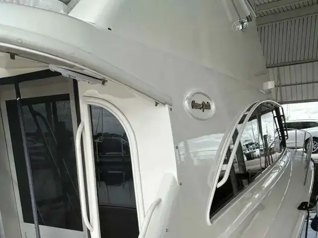 Ocean Yachts 48 Convetible