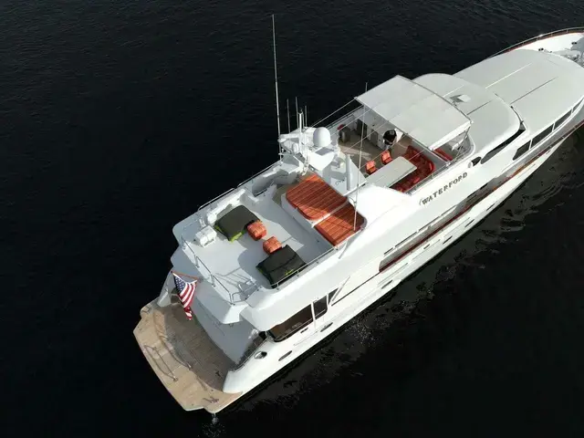 Sovereign 109 Motor Yacht