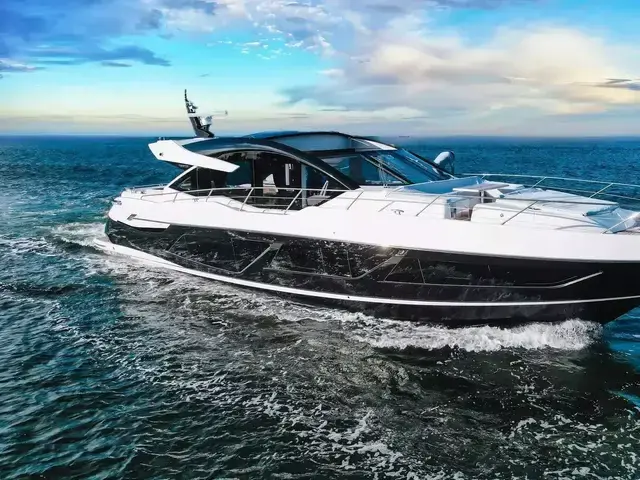 Sunseeker Predator 74