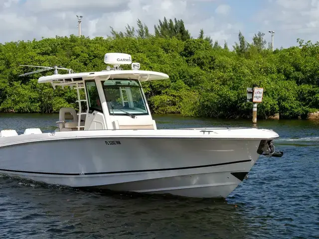 Boston Whaler 330 Outrage