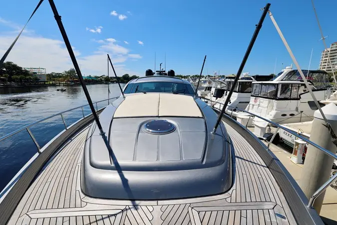 2009 Pershing 72