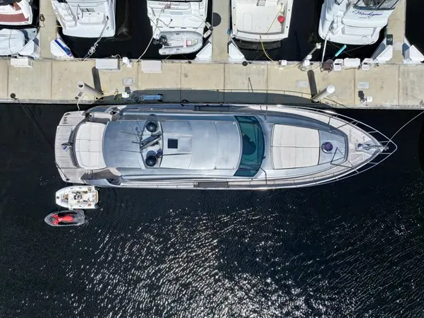 2009 Pershing 72