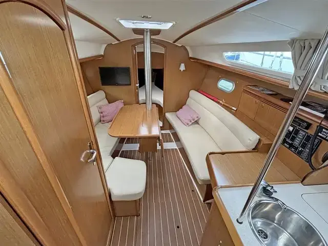 Jeanneau Sun Odyssey 32i