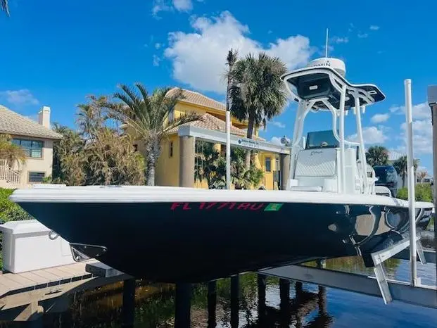 2015 Yellowfin 24 bay ce