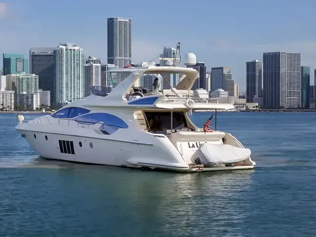 Azimut 70