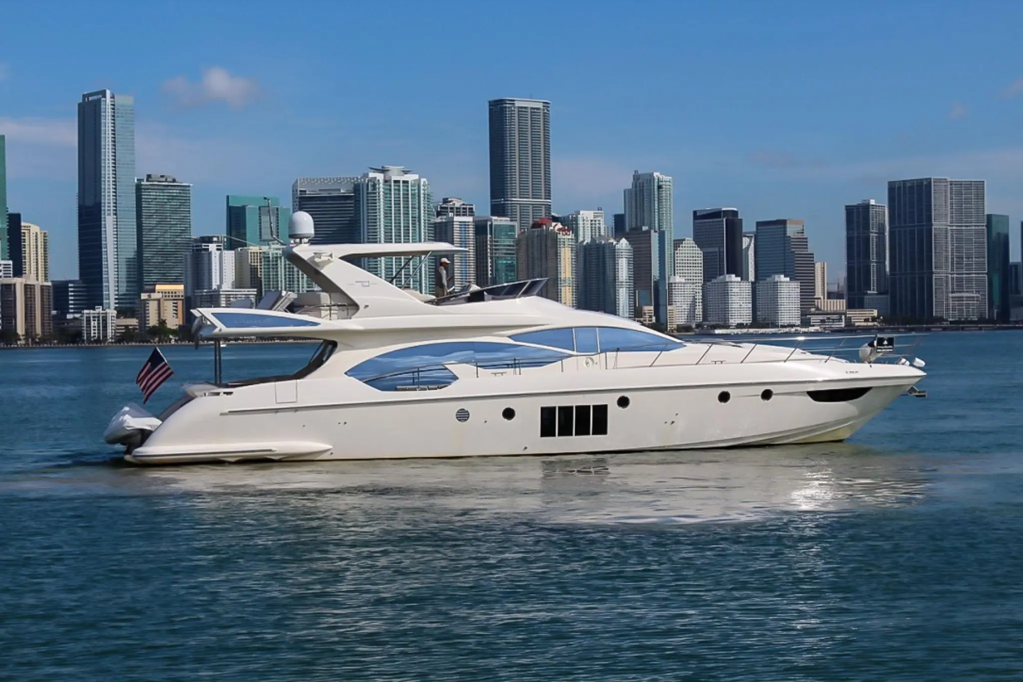 2011 Azimut 70