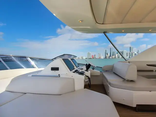 Azimut 70