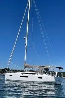 2021 Jeanneau sun odyssey 410