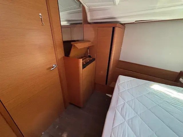 Jeanneau Sun Odyssey 410