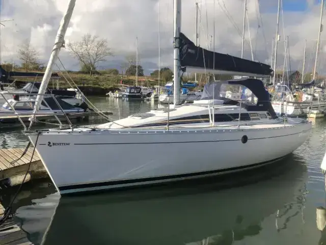 Beneteau First 285