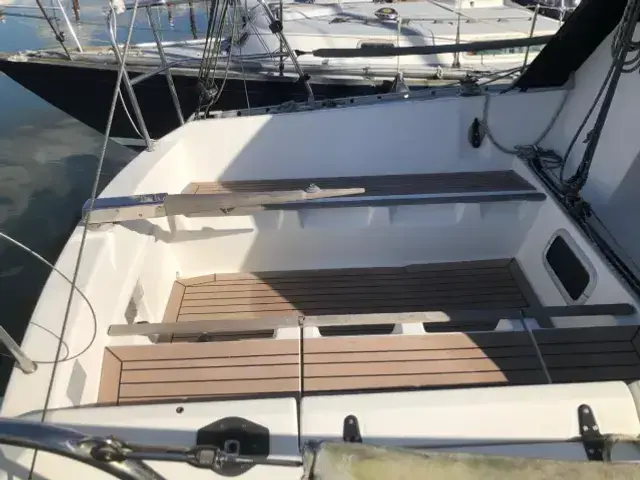 Beneteau First 285