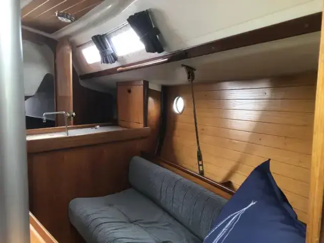 Beneteau First 285