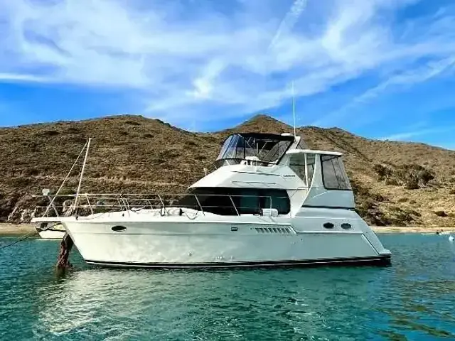 Carver 356 Aft Cabin Motor Yacht