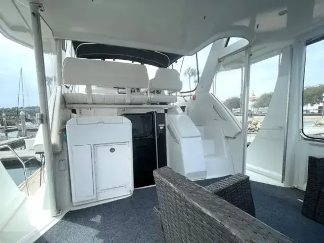 Carver 356 Aft Cabin Motor Yacht