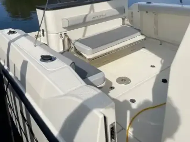 Quicksilver 805 Pilothouse