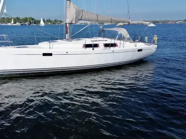 Bavaria 38