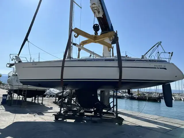 Bavaria 38