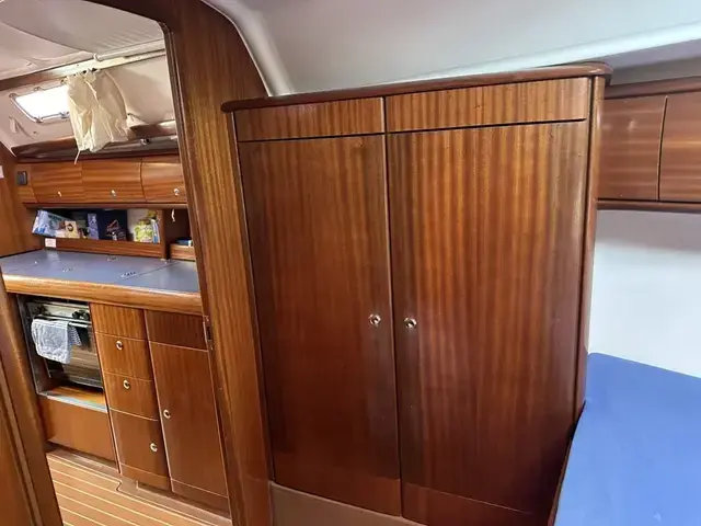 Bavaria 38