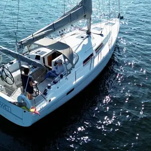 2012 Hanse 385