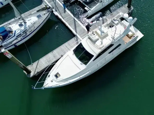 Ferretti Yachts 135