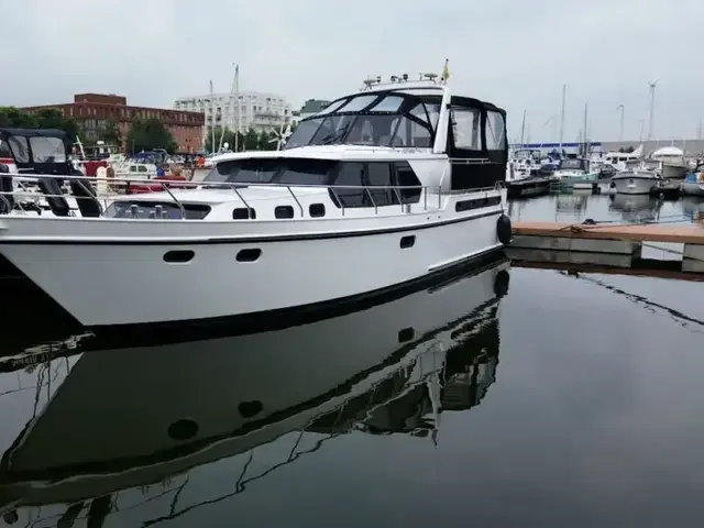 Ferretti Yachts 135