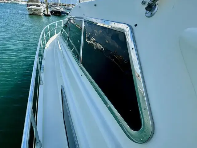 Ferretti Yachts 135