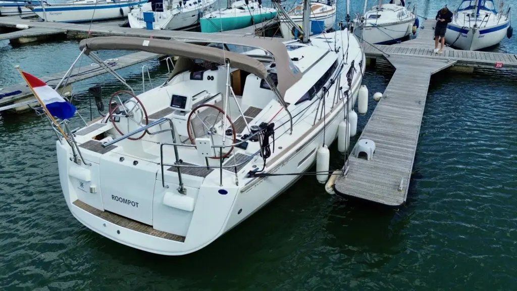 2012 Jeanneau sun odyssey 409