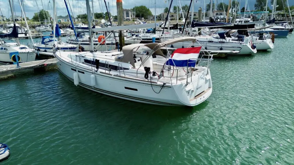 2012 Jeanneau sun odyssey 409