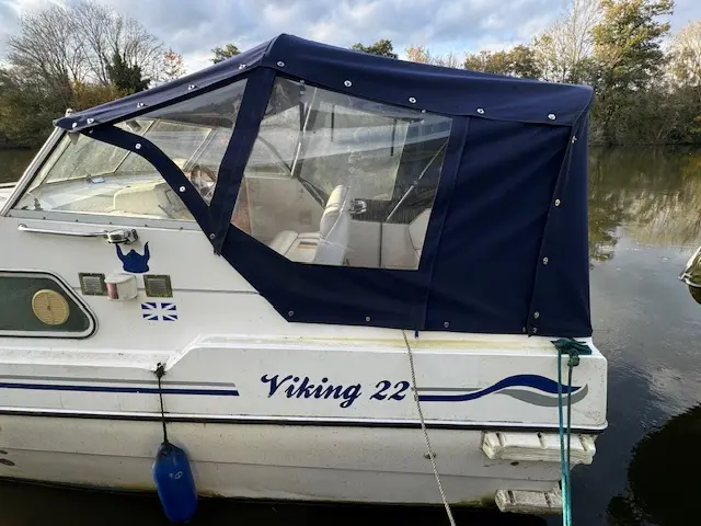 1994 Viking 22 widebeam