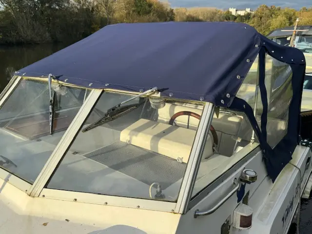 1994 Viking 22 widebeam