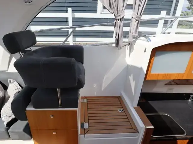 Marex 310 Sun Cruiser