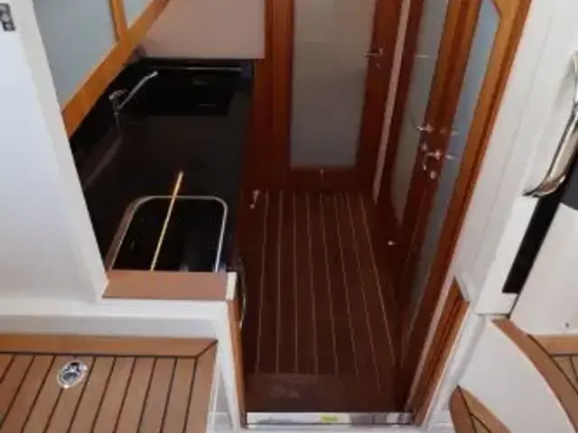 Marex 310 Sun Cruiser