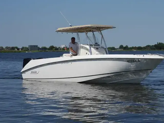 Boston Whaler 270 Outrage