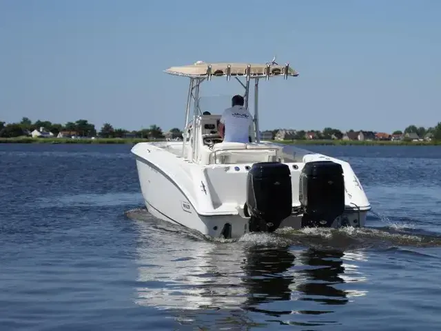 Boston Whaler 270 Outrage