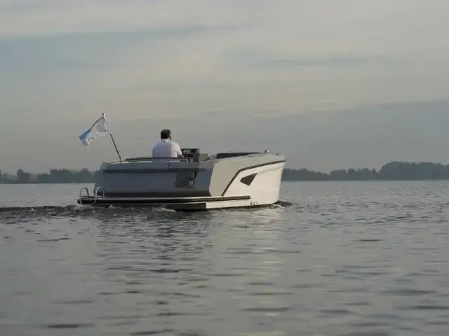 Alfastreet Marine 21 Open