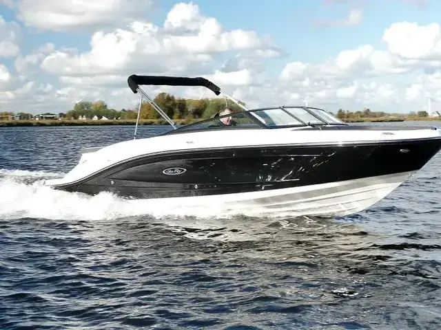 Sea Ray 230 Spx