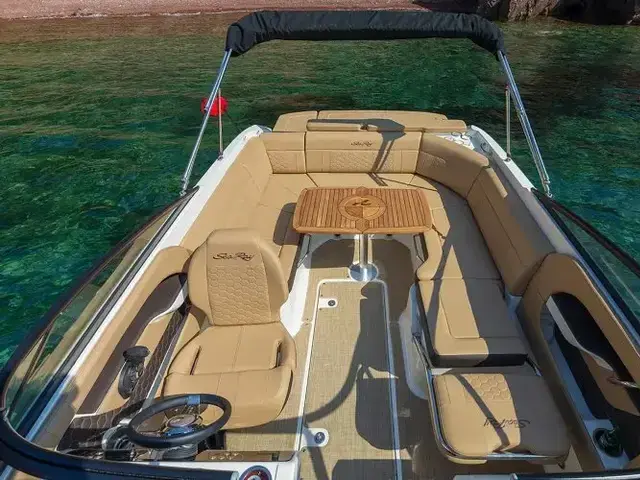 Sea Ray 250 Sunsport