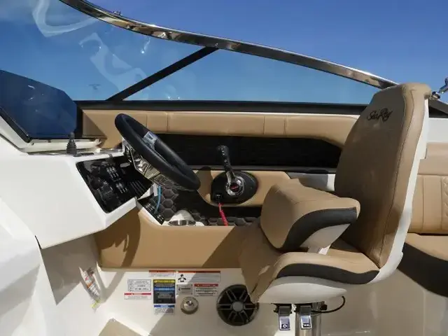 Sea Ray 250 Sunsport