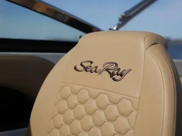 Sea Ray 250 Sunsport