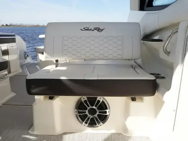 Sea Ray Sundancer 320