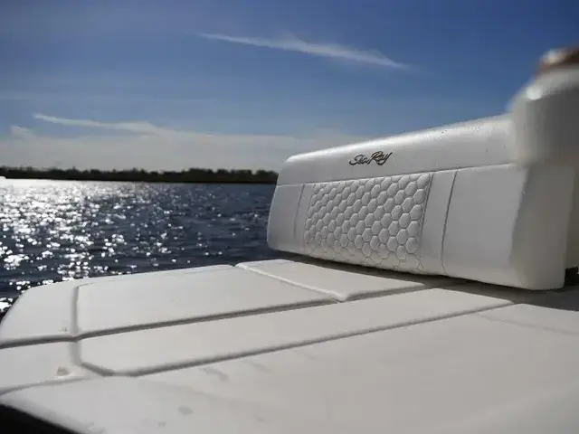 Sea Ray Sundancer 320