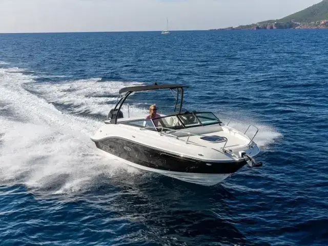 Sea Ray Sun Sport 230