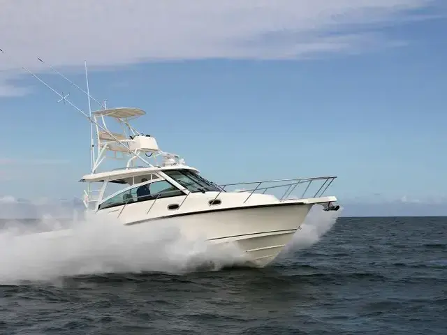 Boston Whaler 345 Conquest