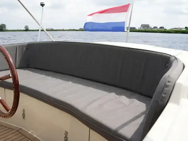 Van Zutphen 633 Tender