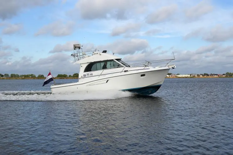 2000 Beneteau antares 9