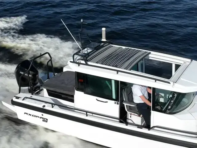 Axopar 28 CABIN