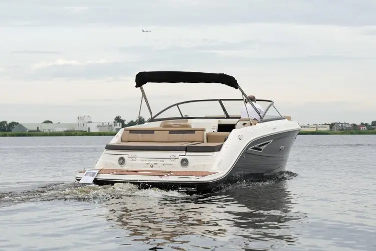 2018 Sea Ray 250 sunsport