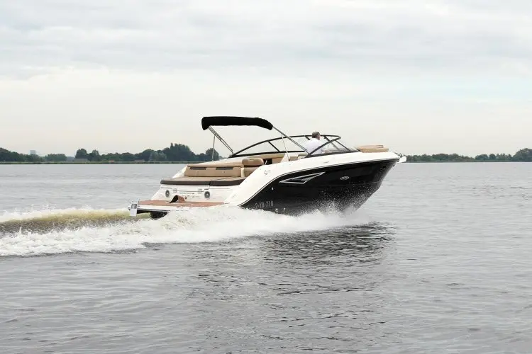 2018 Sea Ray 250 sunsport